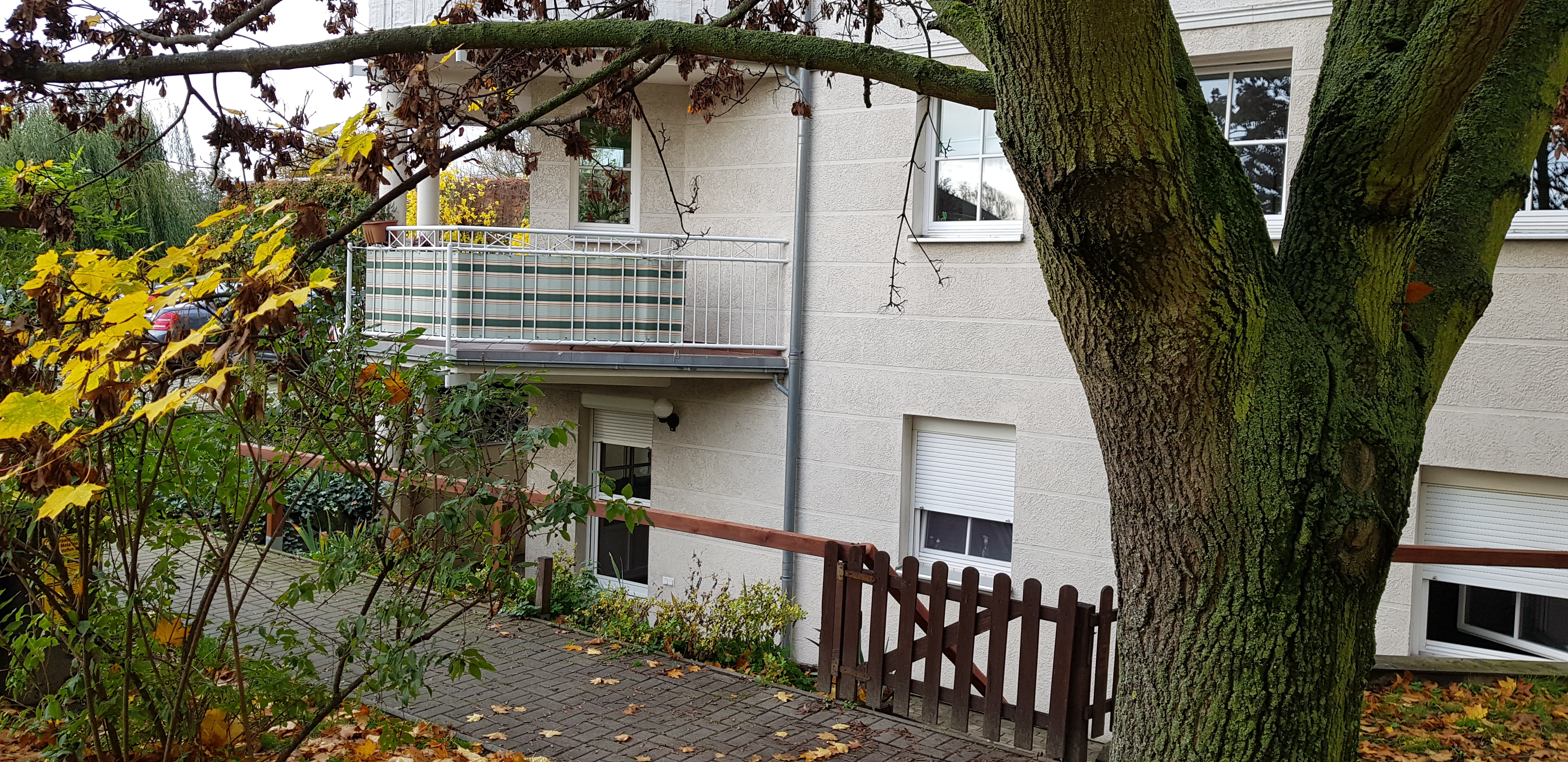Souterrain Eigentumswohnung mit Terrasse