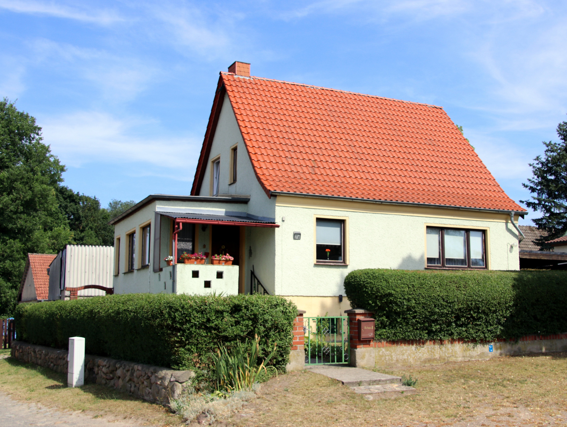 Einfamilienhaus mit Keller